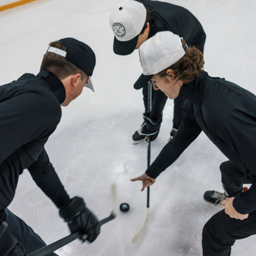 Hockey Gear 101: What Every Player Needs to Stay Safe on the Ice?